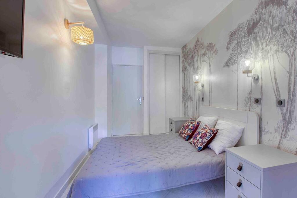 Appartement Piscine Tennis Acces Prive Plage Joia ซานารี-ซูร์-แมร์ ภายนอก รูปภาพ