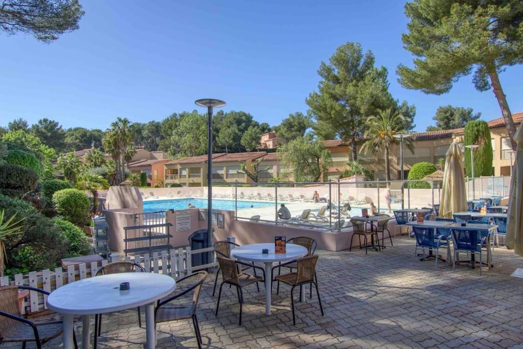 Appartement Piscine Tennis Acces Prive Plage Joia ซานารี-ซูร์-แมร์ ภายนอก รูปภาพ