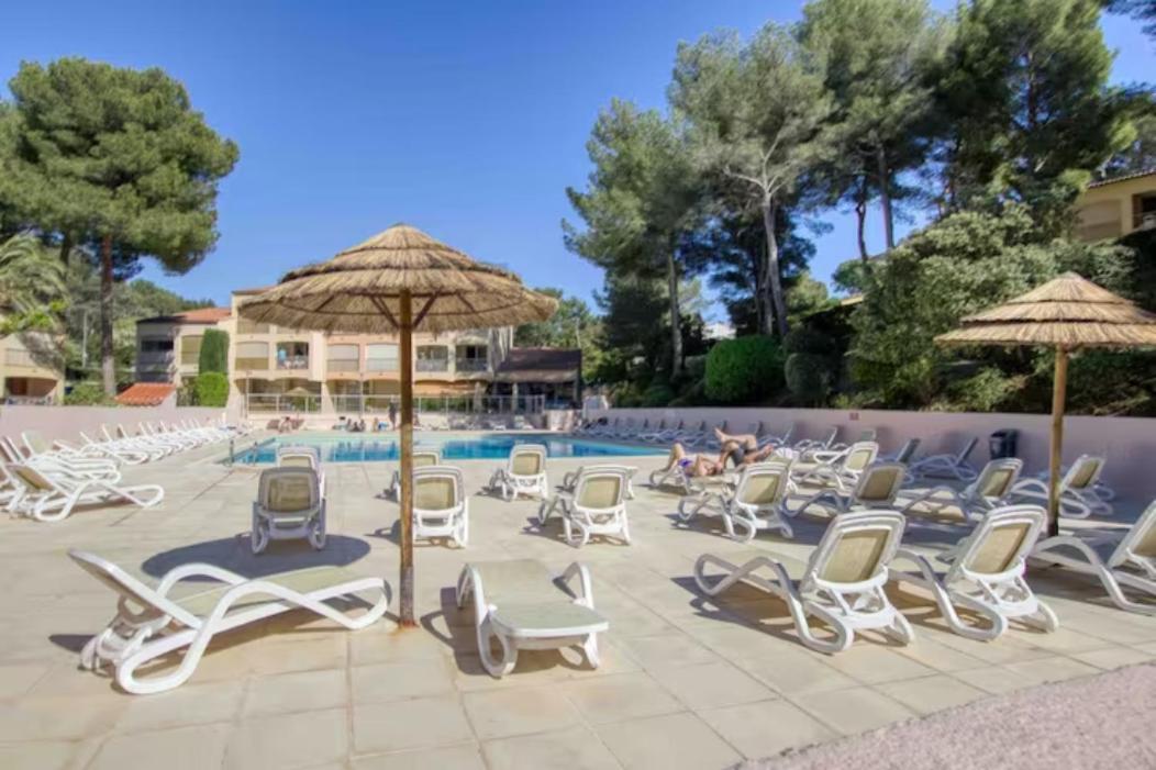 Appartement Piscine Tennis Acces Prive Plage Joia ซานารี-ซูร์-แมร์ ภายนอก รูปภาพ